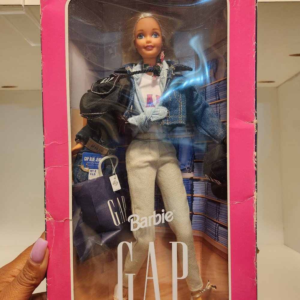 GAP Barbie 1996
